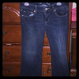 Low rise jeans